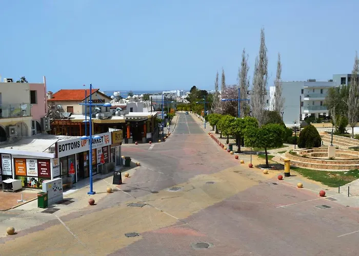 Millie's * Agia Napa