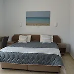Apartment Millie's