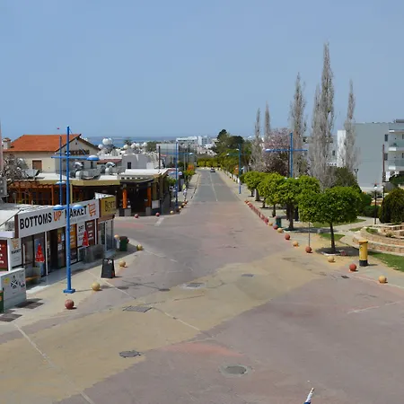 Apartment Millie's Agia Napa