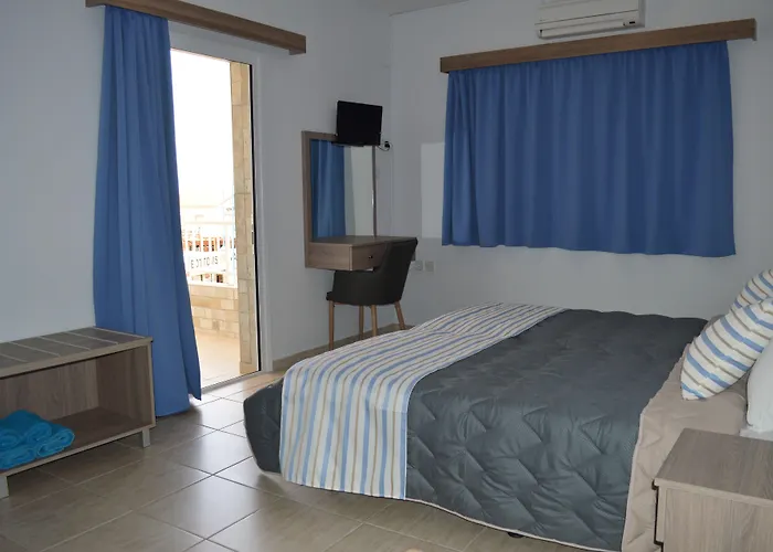 Millie's * Ayia Napa