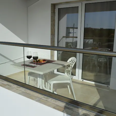 Millie's 아이아 나파