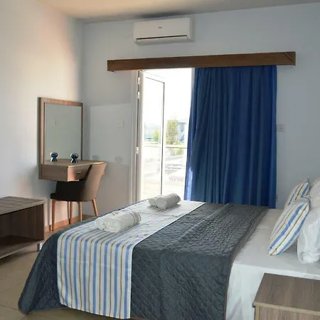 Millie's 아이아 나파