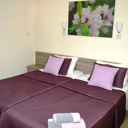 Millie's Apartamento Agia Napa